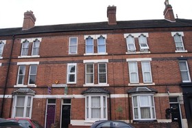 4 bedroom Terraced for sale